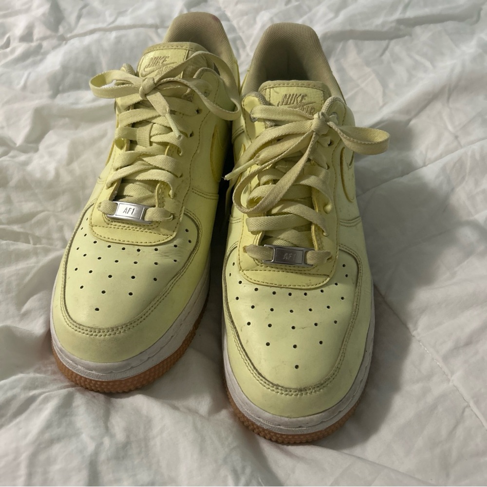 Nike Kids Lemon Yellow Sneakers